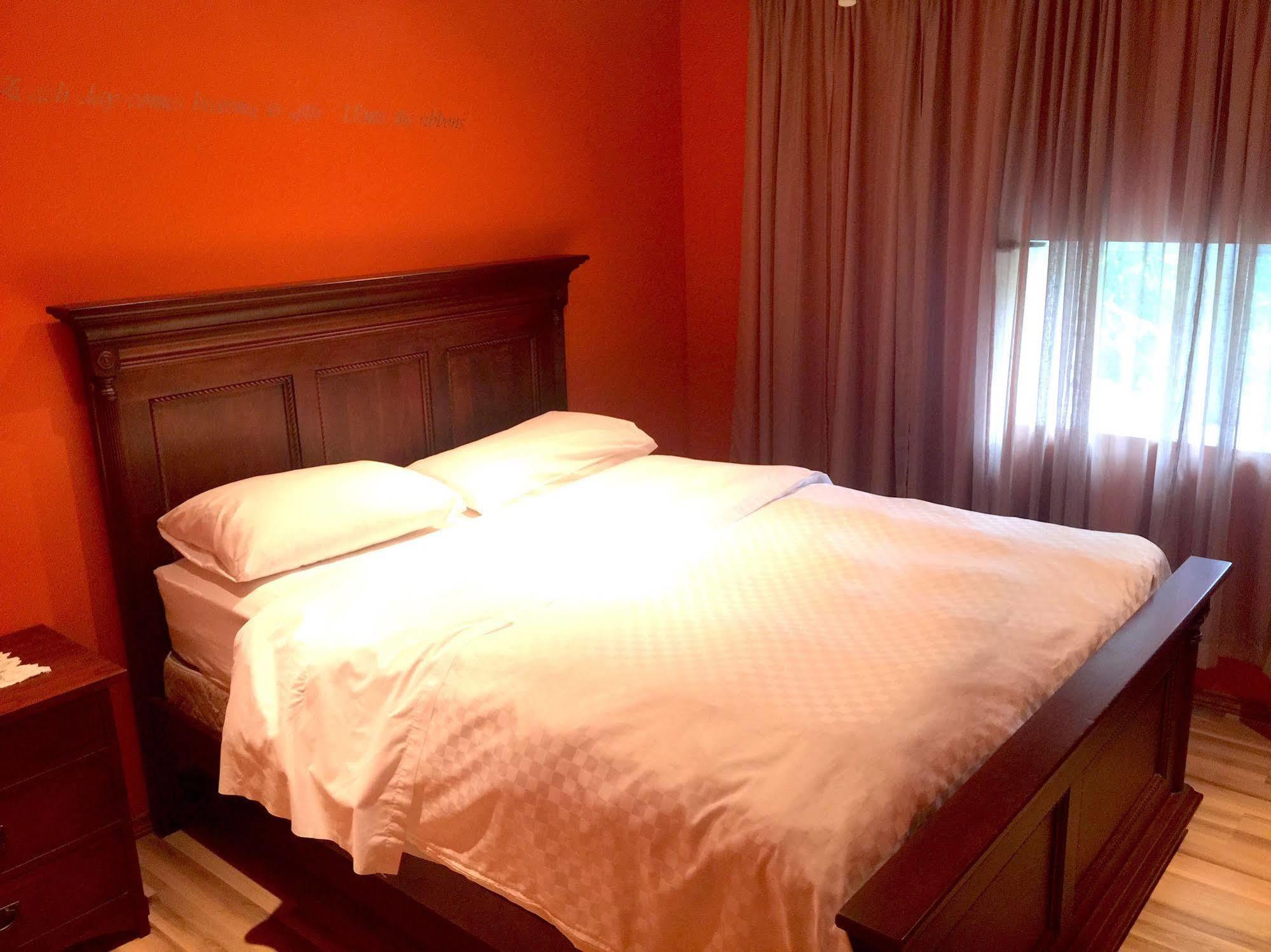 Grey Rose Suites Hanover Εξωτερικό φωτογραφία