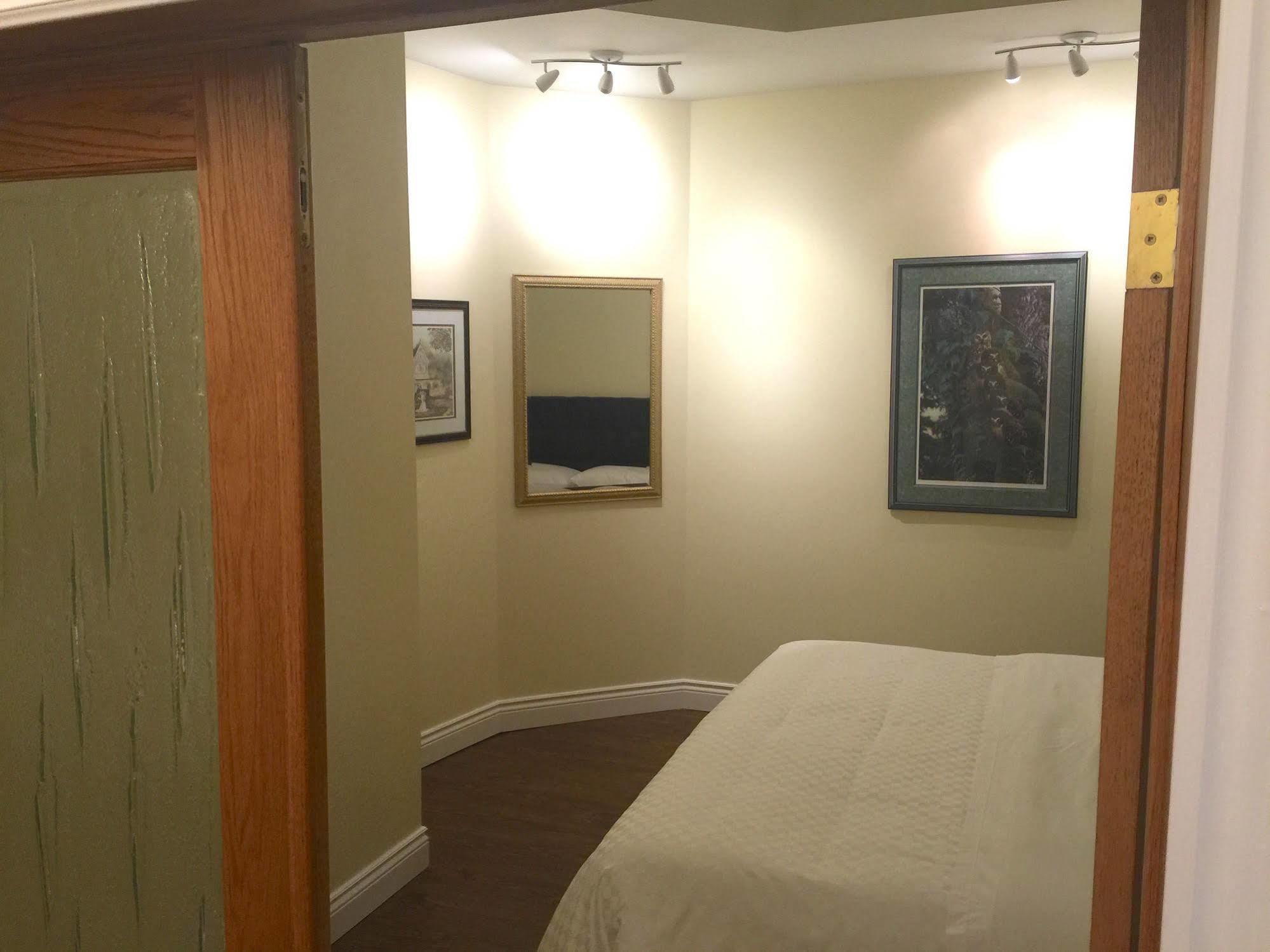 Grey Rose Suites Hanover Εξωτερικό φωτογραφία